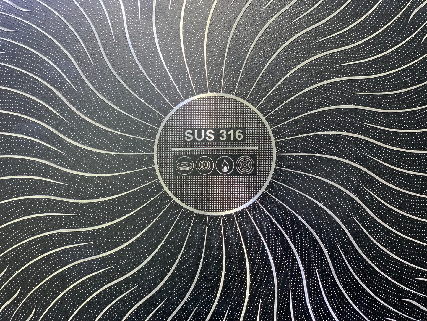 Laser Coating Tawa With Long Handles | SUS 316 Stainless Steel