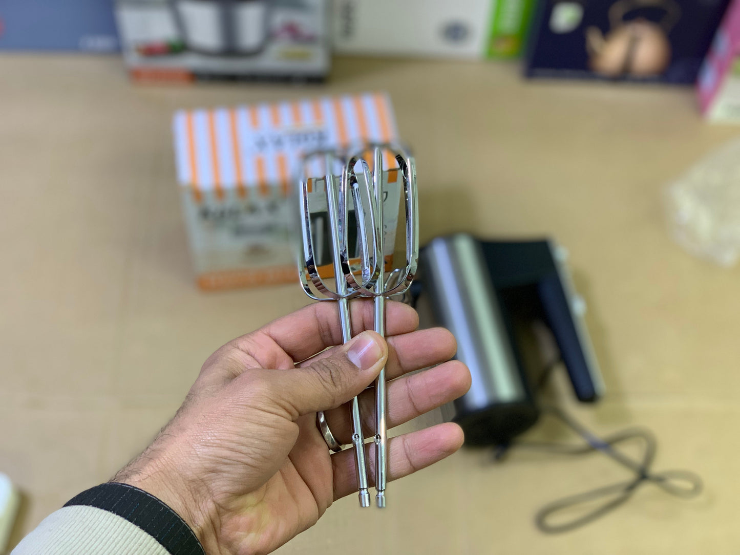 Kolax brand Hand Mixer 600 watt | Model : 802711
