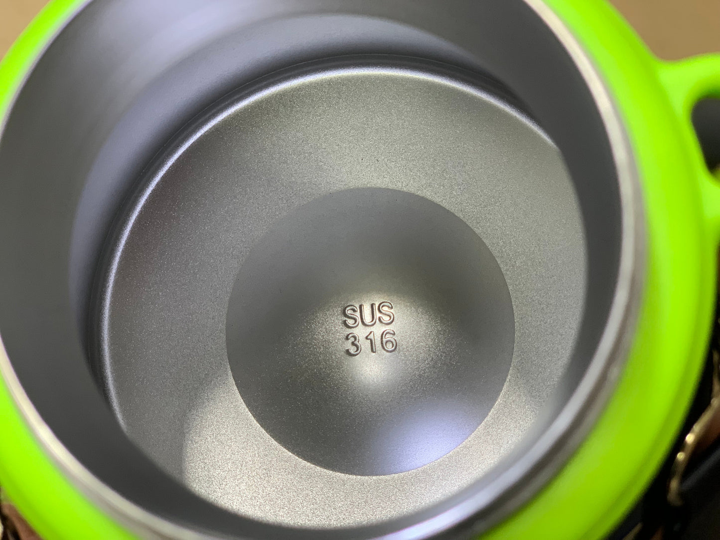 HelloDream water Bottle 900ml and sus316 Stainless Steel