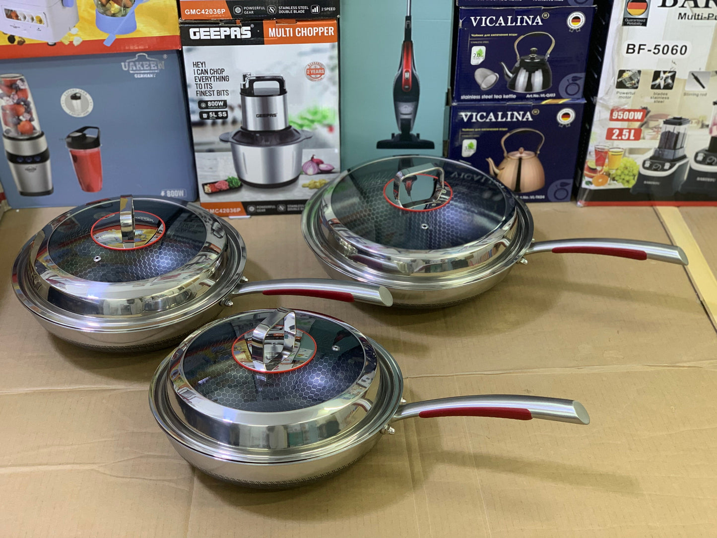 Laser coating honeycomb pattern Woks / deep frypan