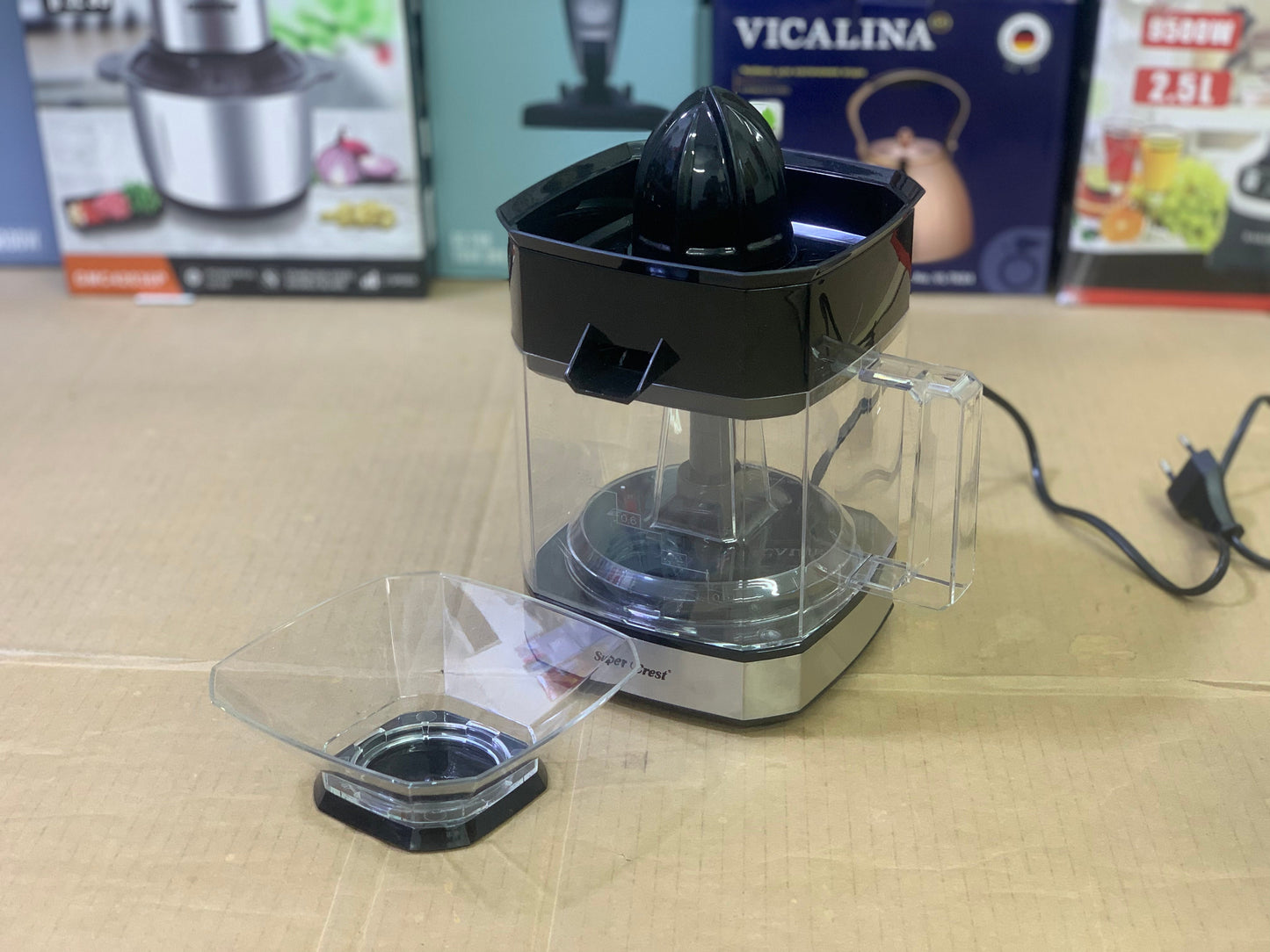 Super crest brand Citrus juicer model 8058