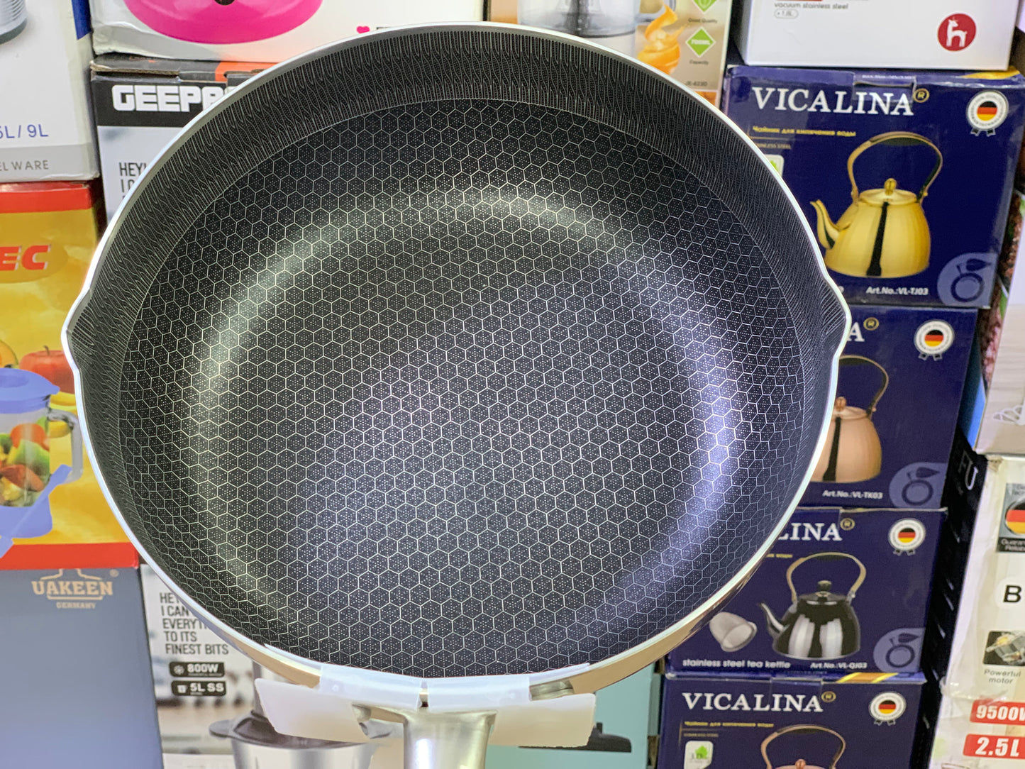 Laser coating sauce pan or Fry Pan pure Nonstick and stainless steel