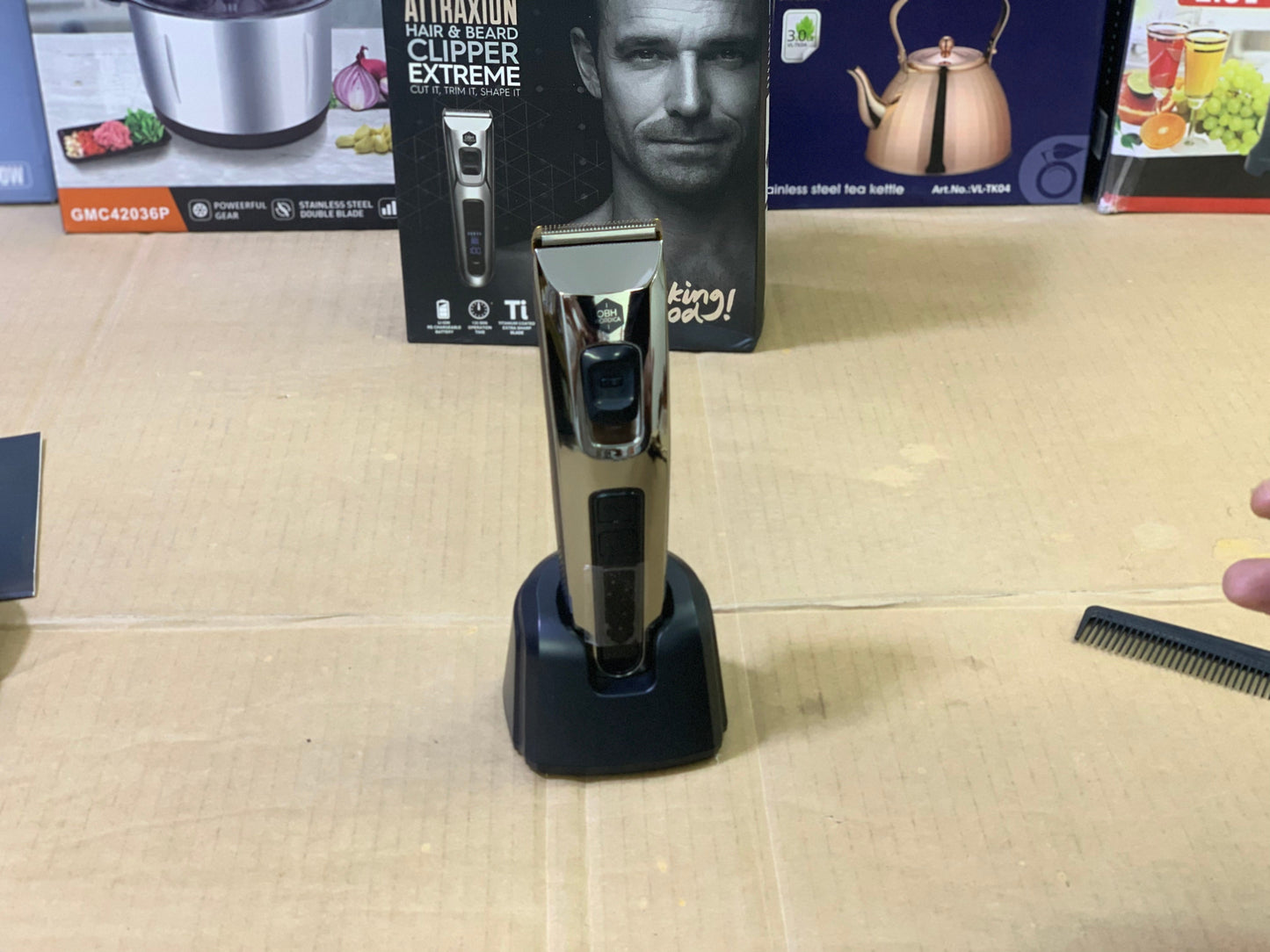 Hair trimmer