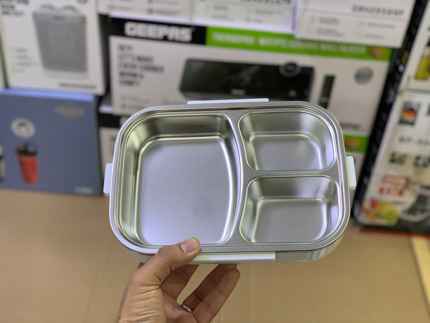 Electric 3 Grid Plate Lunch box 1.5L and 40 watt  2in1 with Stainless Steel Spoon|