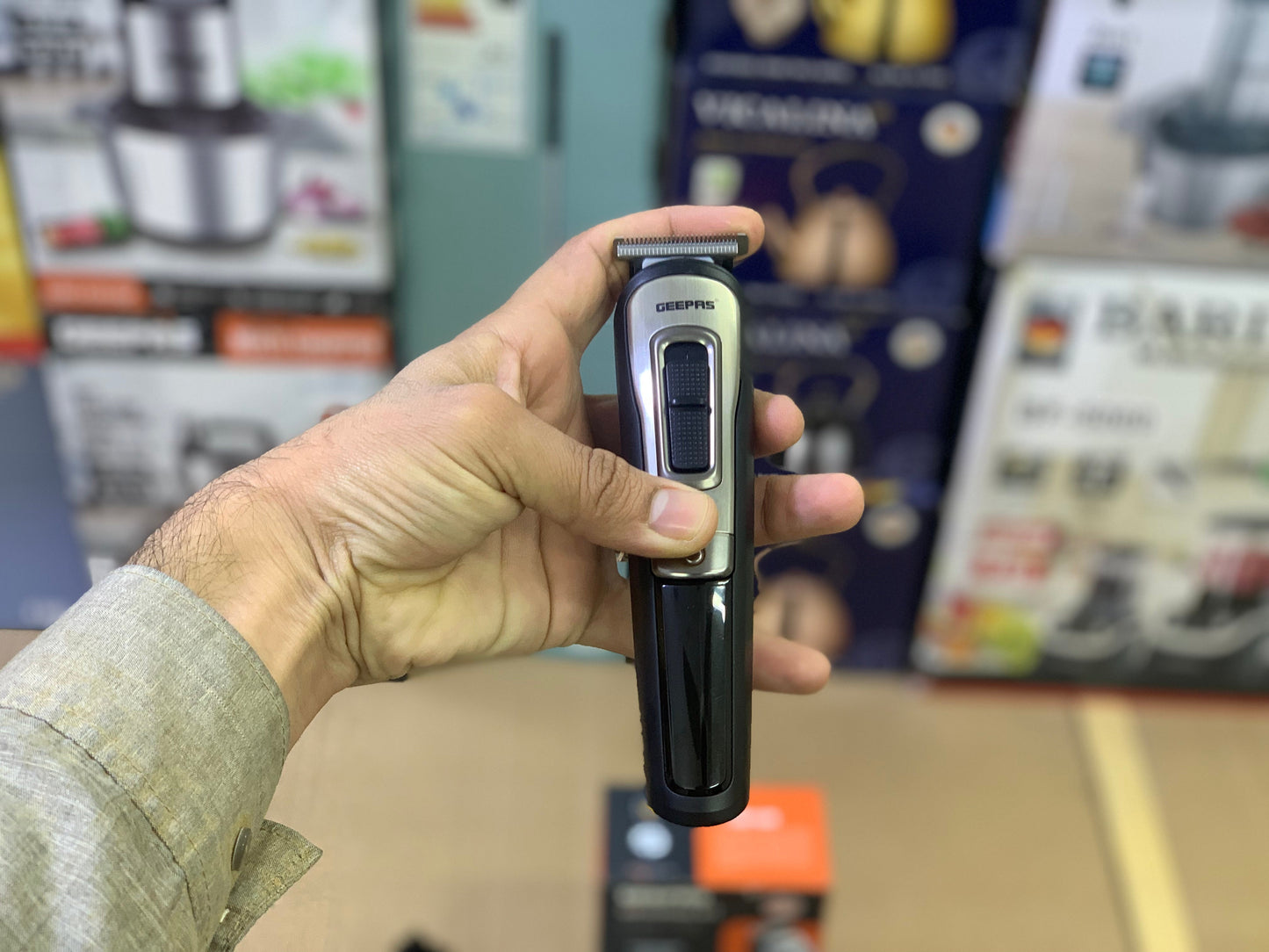 Geepas brand 11 in 1 Hair and beard clippers| Model :8300